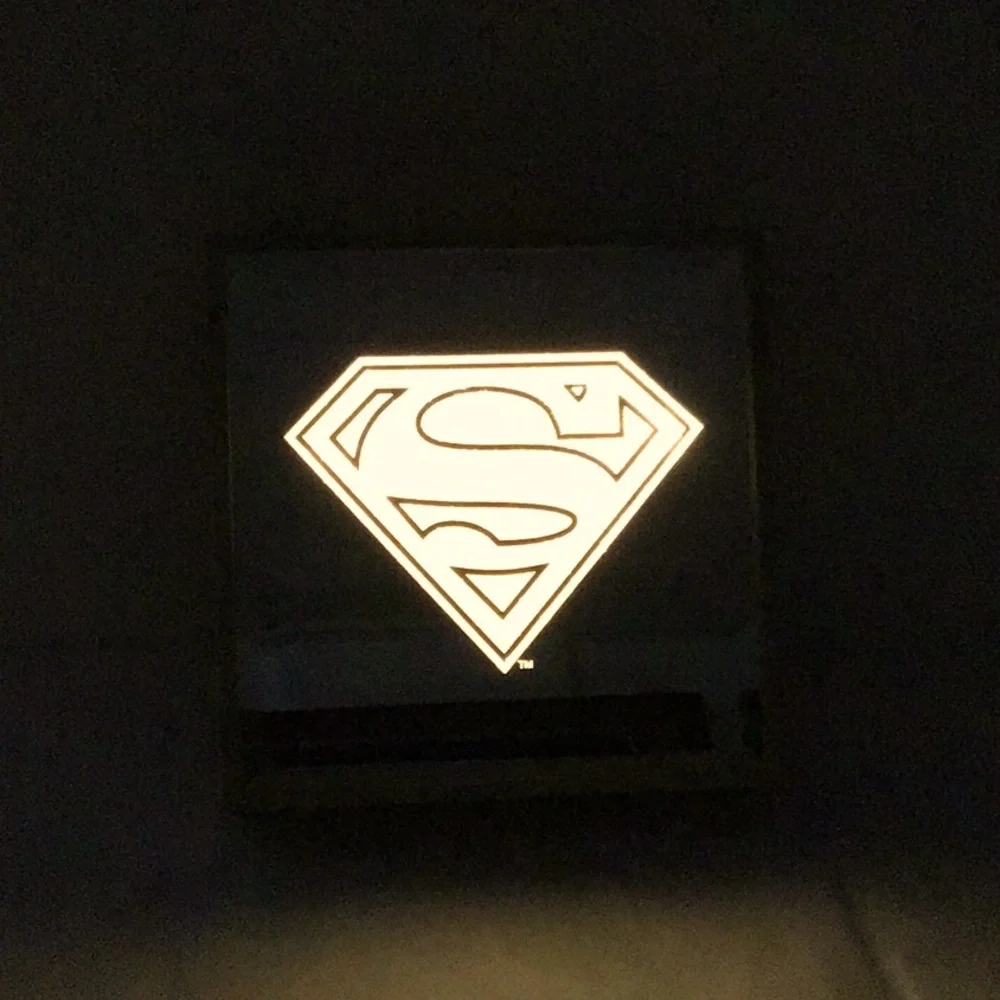 DC COMICS Superman/Supergirl Logo Lighted Mirror, Square, Glittery, Timer